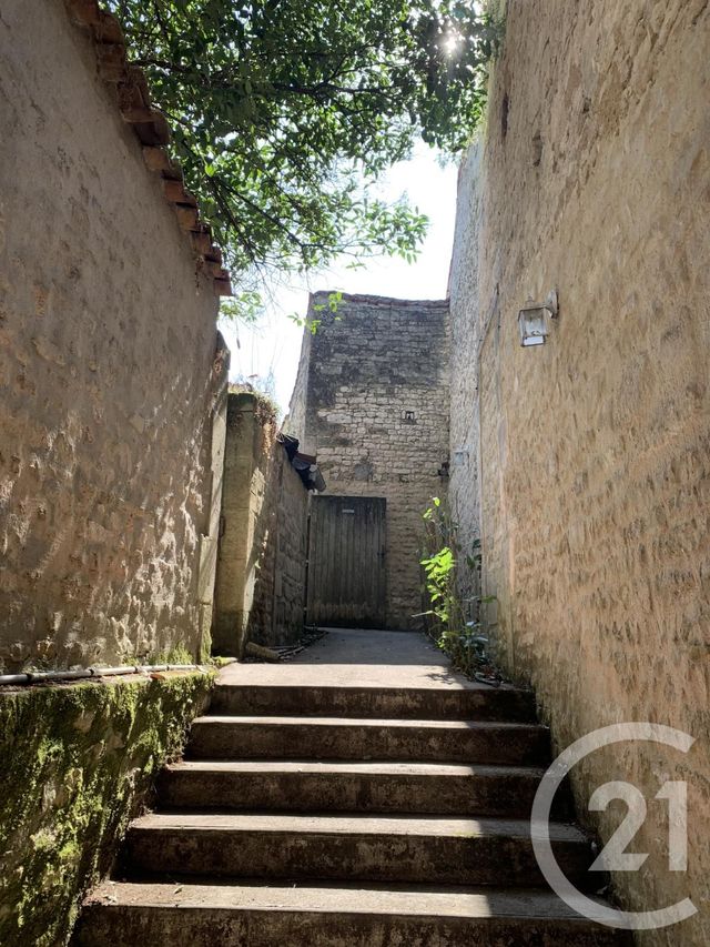 Appartement F2 à louer - 2 pièces - 37.5 m2 - JARNAC - 16 - POITOU-CHARENTES - Century 21 Xso Immobilier